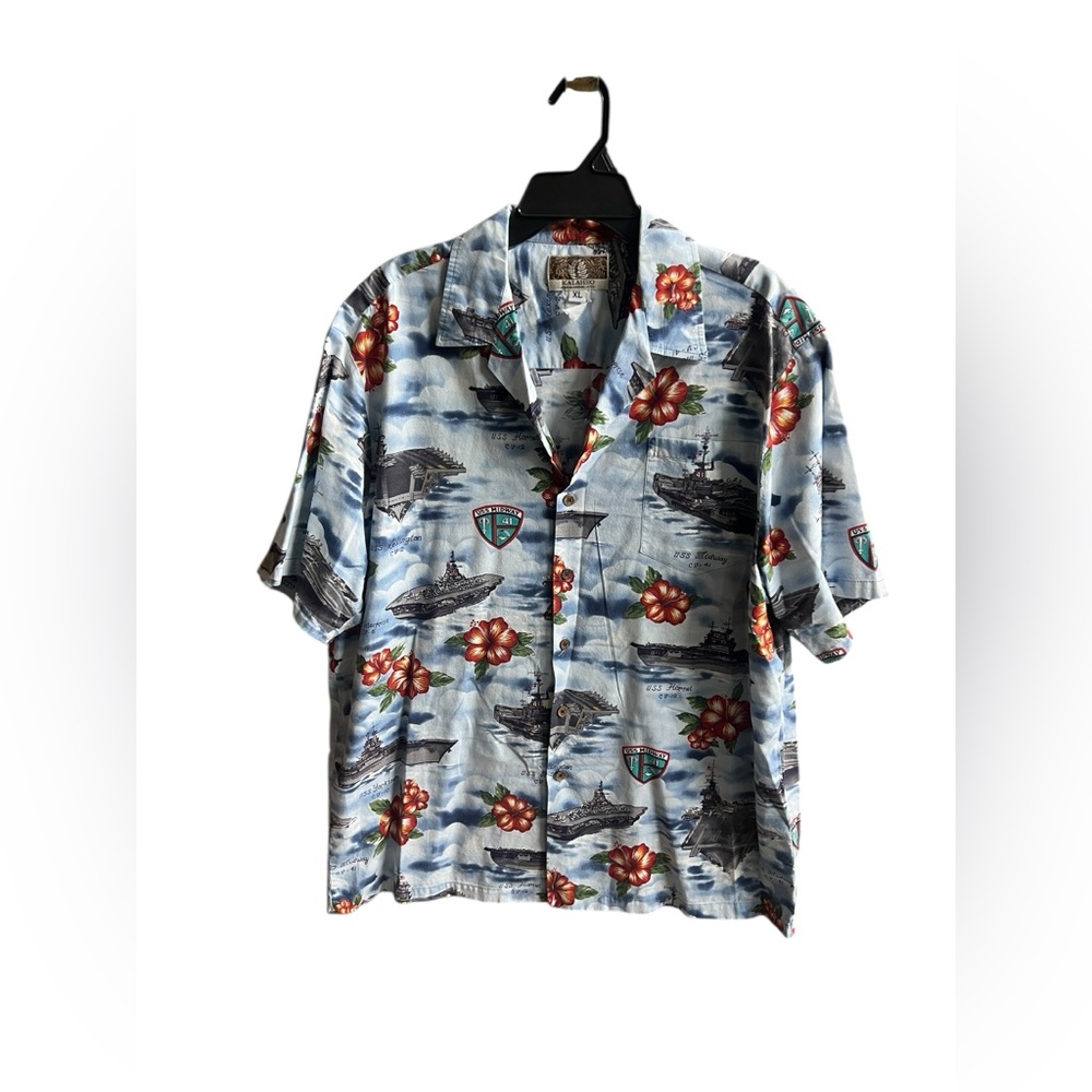Kalaheo XL vintage military Hawaiian button down